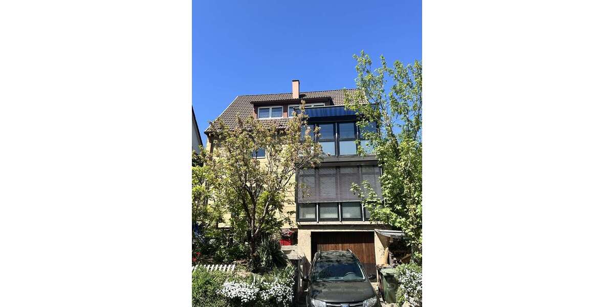 Einfamilienhaus Stuttgart Hedelfingen - 9 Zimmer, 180 m&sup2;, 490.000&euro; | Angebot:26480793