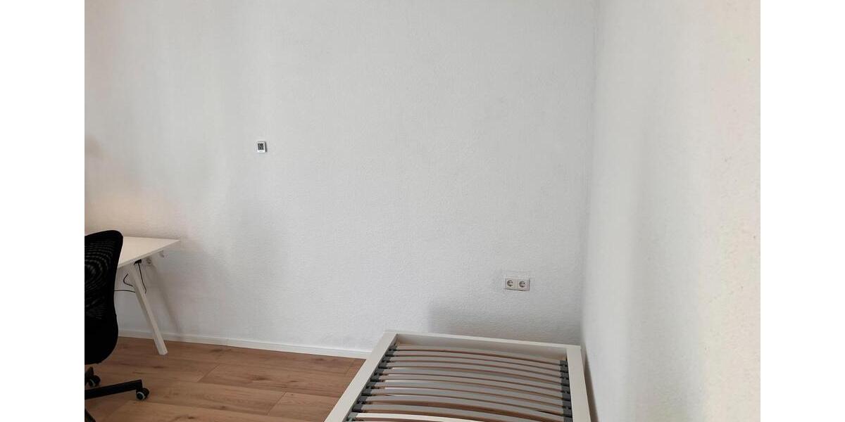 Etagenwohnung Ludwigsburg Eglosheim - 1 Zimmer, 13 m&sup2;, 535&euro; | Angebot:26346916
