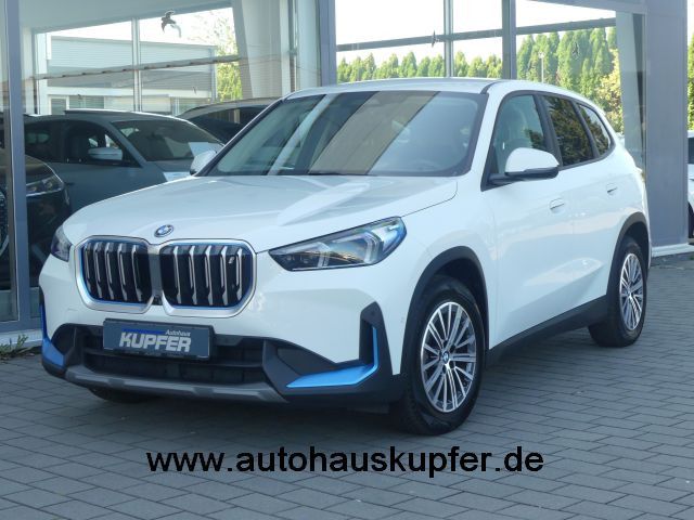 iX1