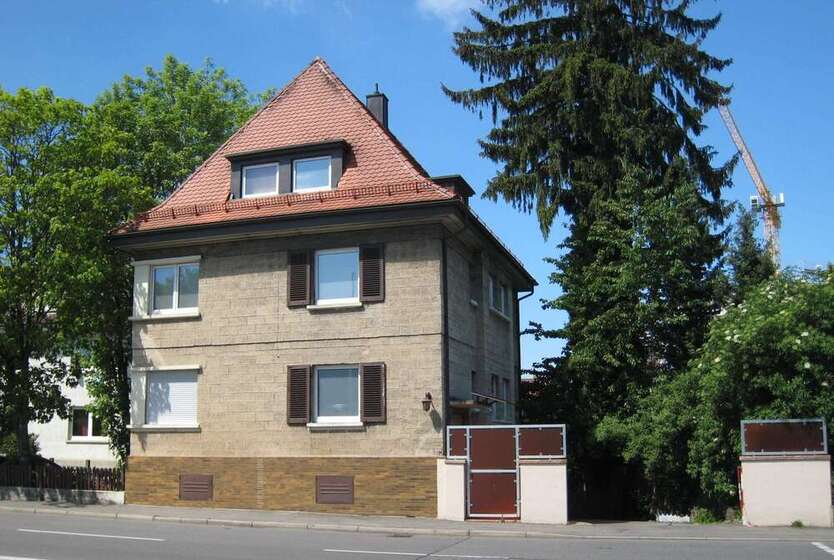 Haus zum Kaufen in Reutlingen 700.000 € 148 m²