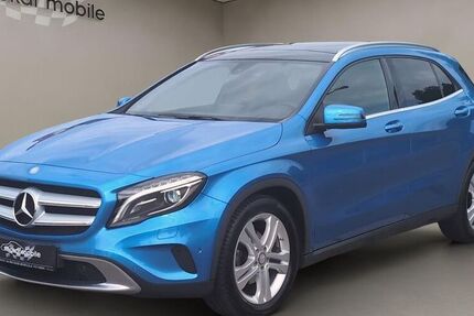 Mercedes GLA 220