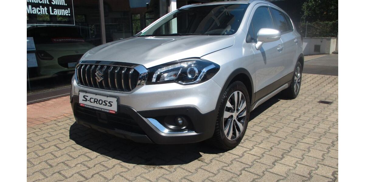 Suzuki (SX4) S-Cross 82.526 km 14.500 &euro; Stuttgart 70599