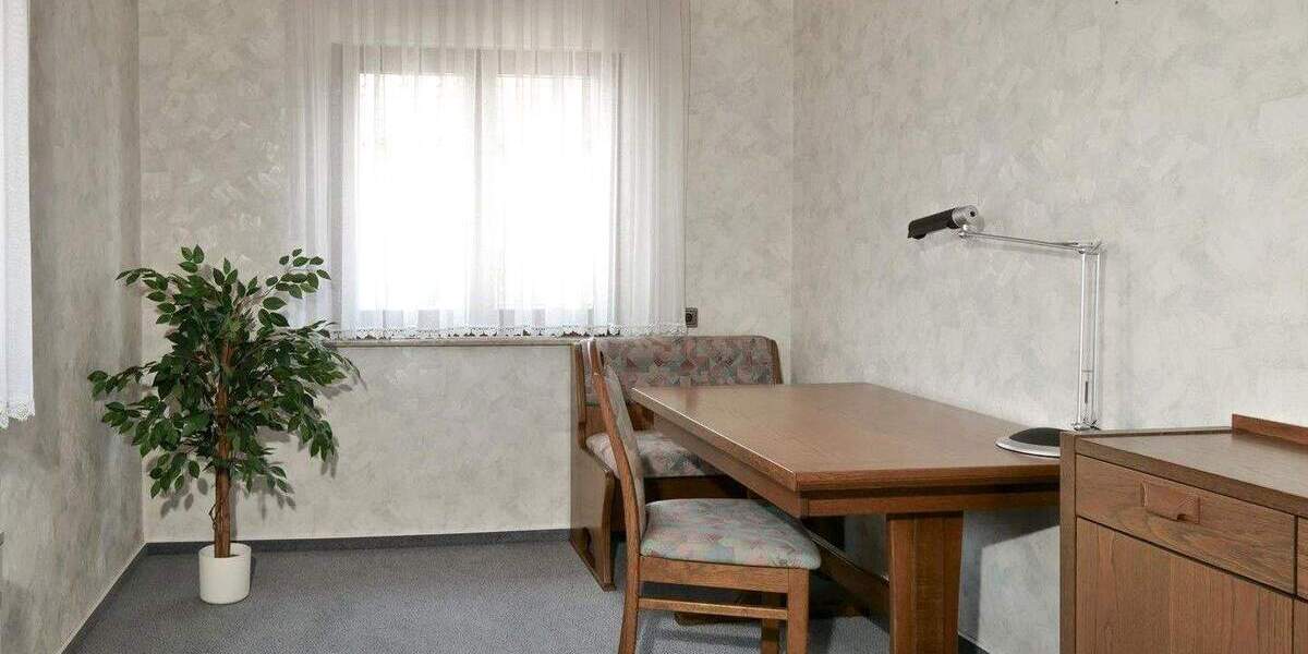 Ganzes Wohn- u. Geschäftshaus zum Preis einer Wohnung! Provisionsfrei! 5 zimmer