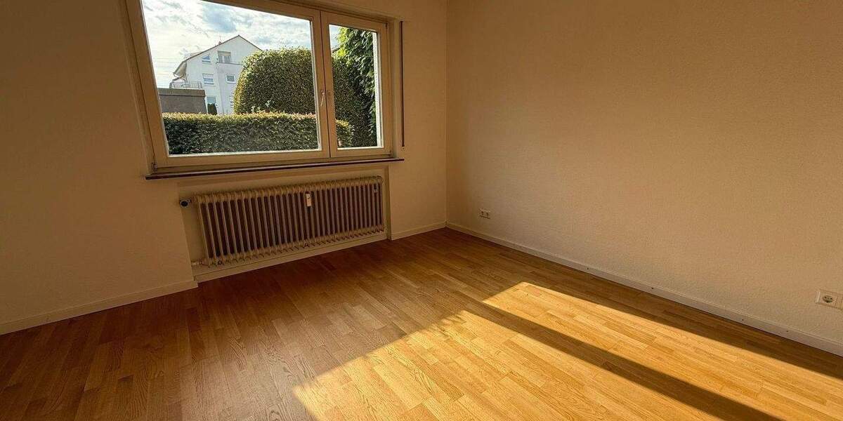 Mehrfamilienhaus, Wohnhaus Leonberg Höfingen - 2 Zimmer, 388 m&sup2;, 1.035.000&euro; | Angebot:25681231