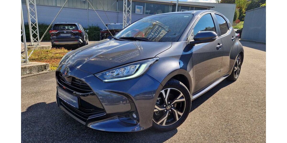 Toyota Yaris 14.306 km 24.750 € Nürtingen 72622