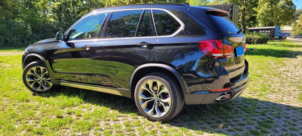 BMW X5 169.000 km 25.500 € Stuttgart 70439