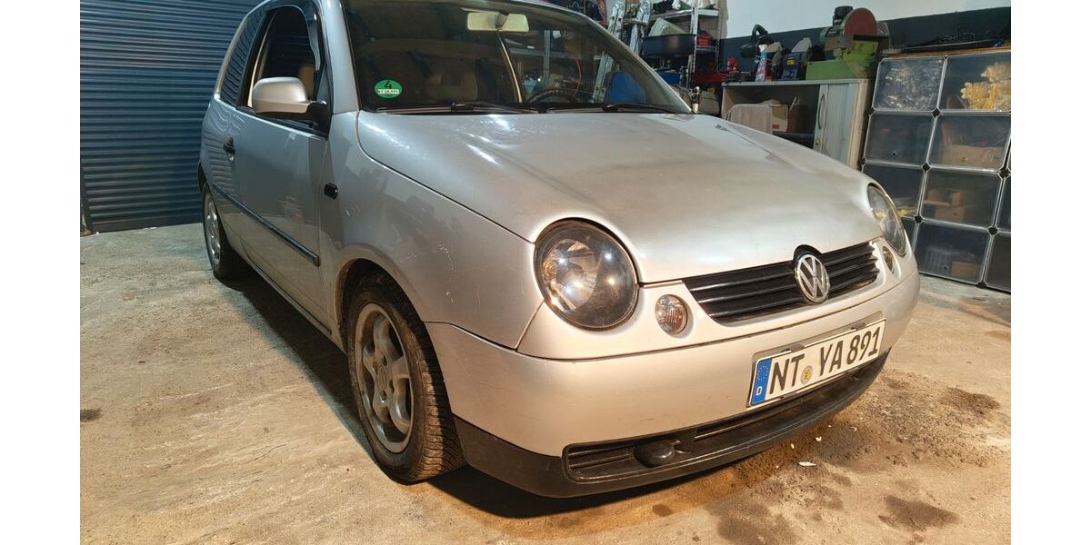 VW Lupo 259.000 km 2.999 &euro; Neckartenzlingen 72654