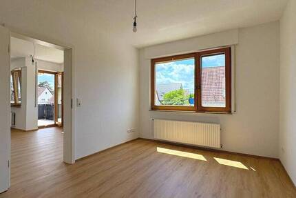 Helle 3 Zimmer-Wohnung mit Balkon