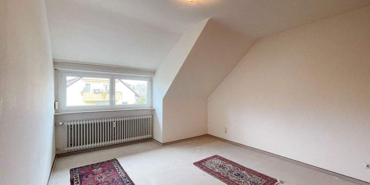 Charmante 2,5- bis 3-Zimmer-Dachgeschosswohnung für Einsteiger 2 zimmer