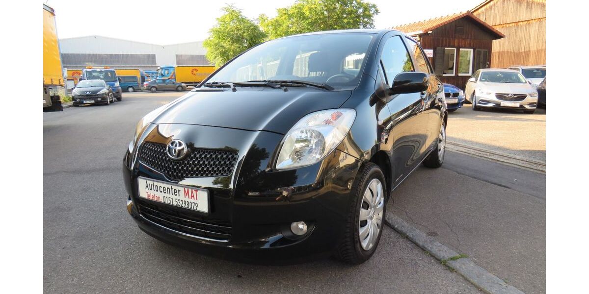 Toyota Yaris 169.000 km 4.350 € Fellbach 70736