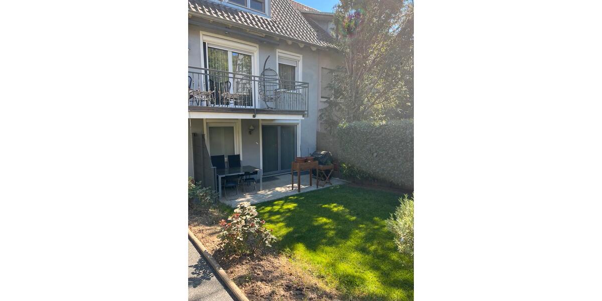 Erdgeschoßwohnung Stuttgart Luginsland - 2 Zimmer, 50 m&sup2;, 1.300&euro; | Angebot:26395492