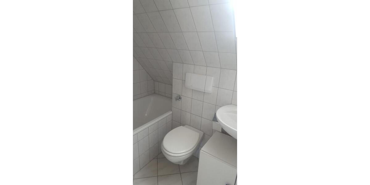 Dachgeschoßwohnung Stuttgart Stuttgart-Ost - 2 Zimmer, 35 m&sup2;, 650&euro; | Angebot:25163231