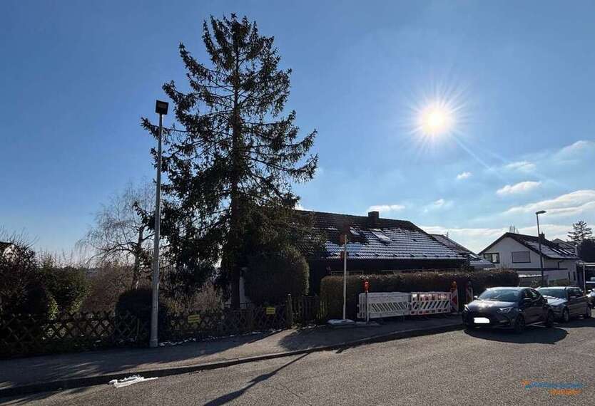 Haus zum Kaufen in Stuttgart Dachswald 1.685.000 € 229 m²