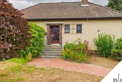 Haus zum Kaufen in Peine 214.000 € 107.89 m²