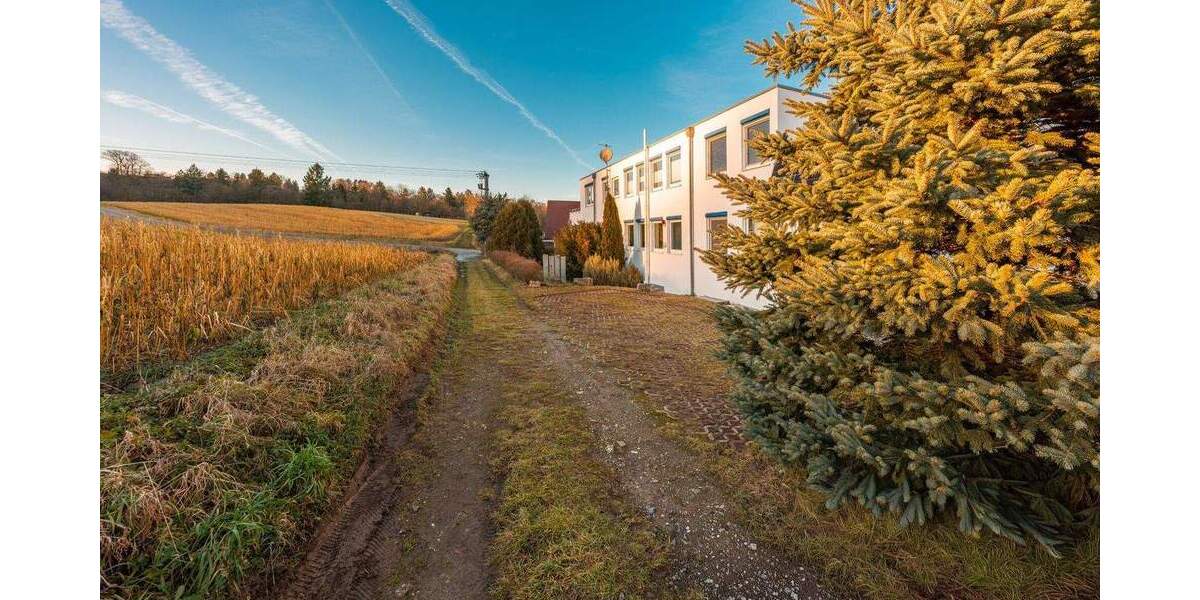 Gewerbeobjekt Remseck am Neckar / Neckargröningen Neckargröningen - 7 Zimmer, 168 m&sup2;, 349.000&euro; | Angebot:25744954