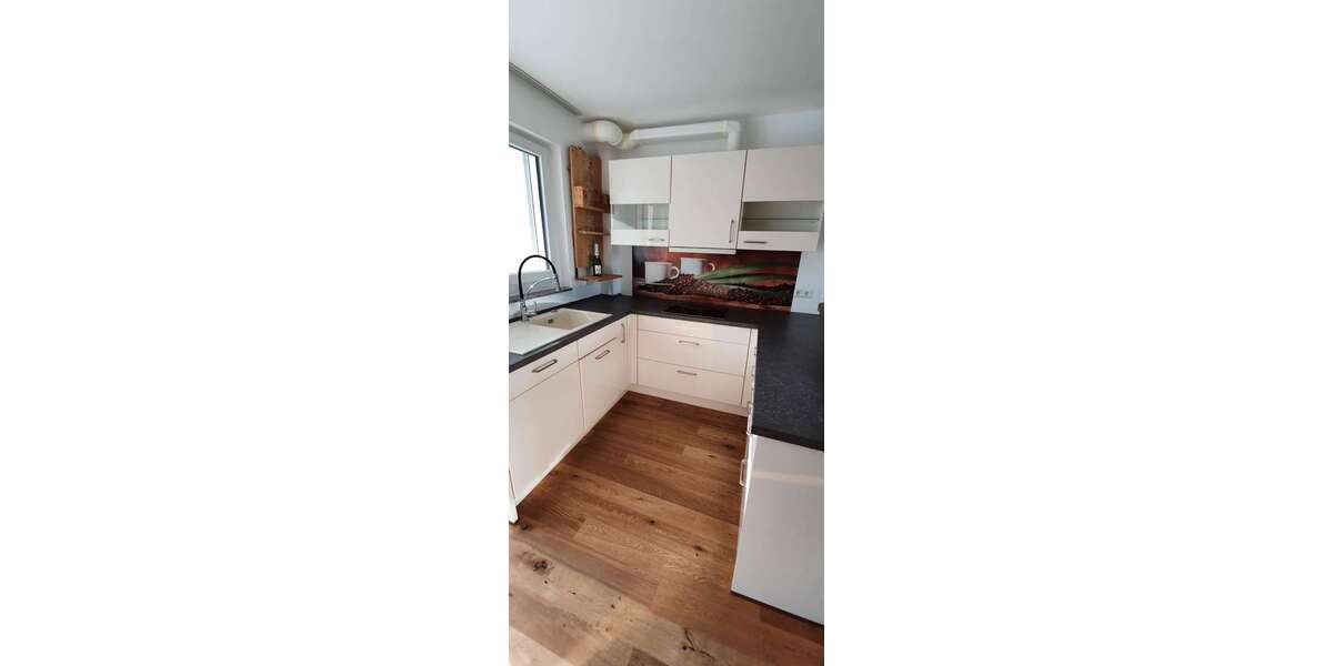 Etagenwohnung Remseck a.N. - 3 Zimmer, 88 m&sup2;, 1.400&euro; | Angebot:27135243
