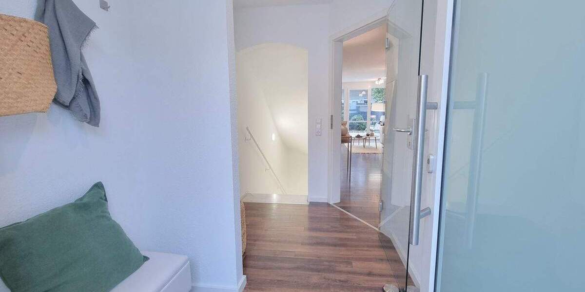 Reihenmittelhaus Leinfelden-Echterdingen Leinfelden - 5 Zimmer, 113 m&sup2;, 2.300&euro; | Angebot:25248531