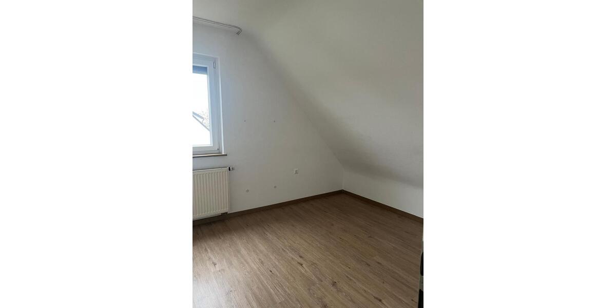 Dachgeschoßwohnung Stuttgart Stuttgart-West - 2 Zimmer, 50 m&sup2;, 650&euro; | Angebot:26368782