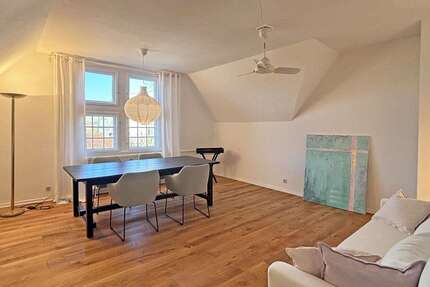 Wohnung Stuttgart Degerloch - 4 Zimmer, 108 m&sup2;, 2.150&euro; | Angebot:25220070