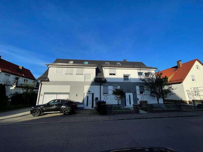 Haus zum Kaufen in Riederich 990.000 € 370 m²