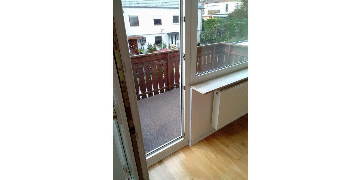 Reihenhaus Friolzheim - 5 Zimmer, 160 m&sup2;, 1.500&euro; | Angebot:26204855