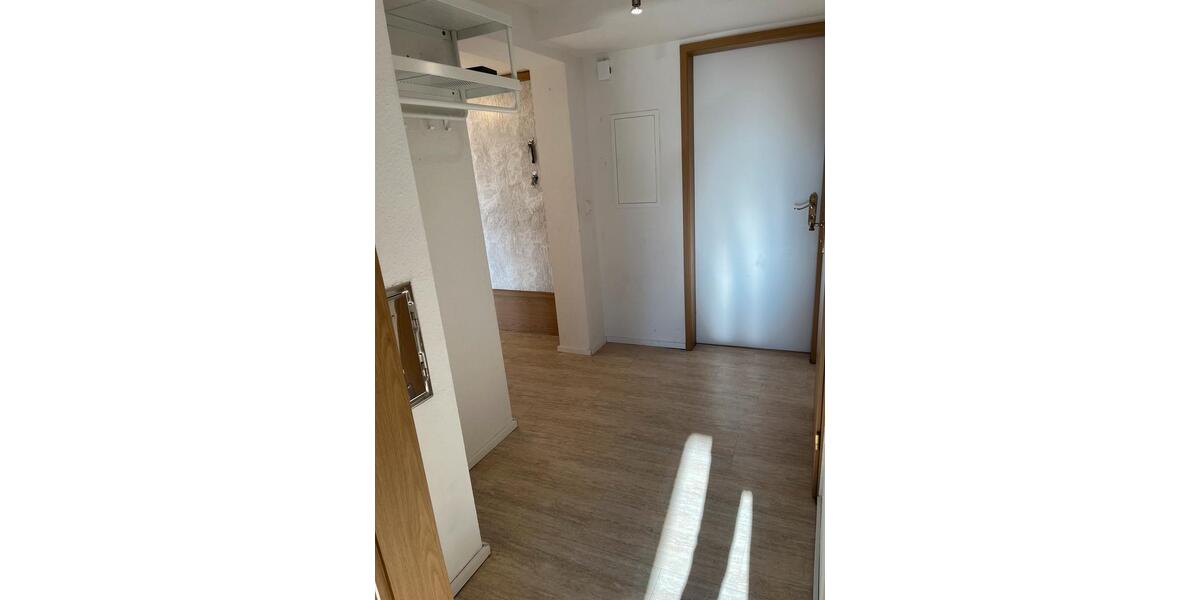 Erdgeschoßwohnung Tübingen - 3 Zimmer, 76 m&sup2;, 1.150&euro; | Angebot:25269536