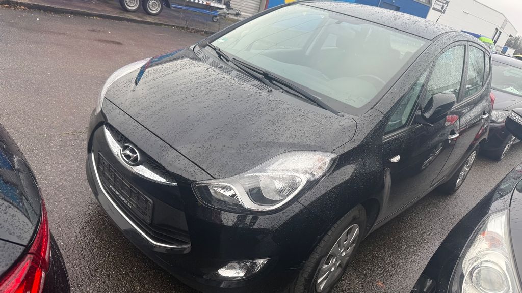 Hyundai ix20 98.000 km 8.999 € Sindelfingen 71065