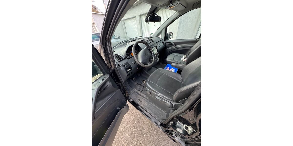Mercedes-Benz Vito 228.569 km 6.999 &euro; Sindelfingen 71065