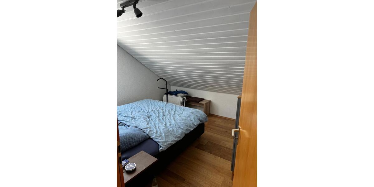 Dachgeschoßwohnung Affalterbach - 2 Zimmer, 53 m&sup2;, 279.000&euro; | Angebot:25022302