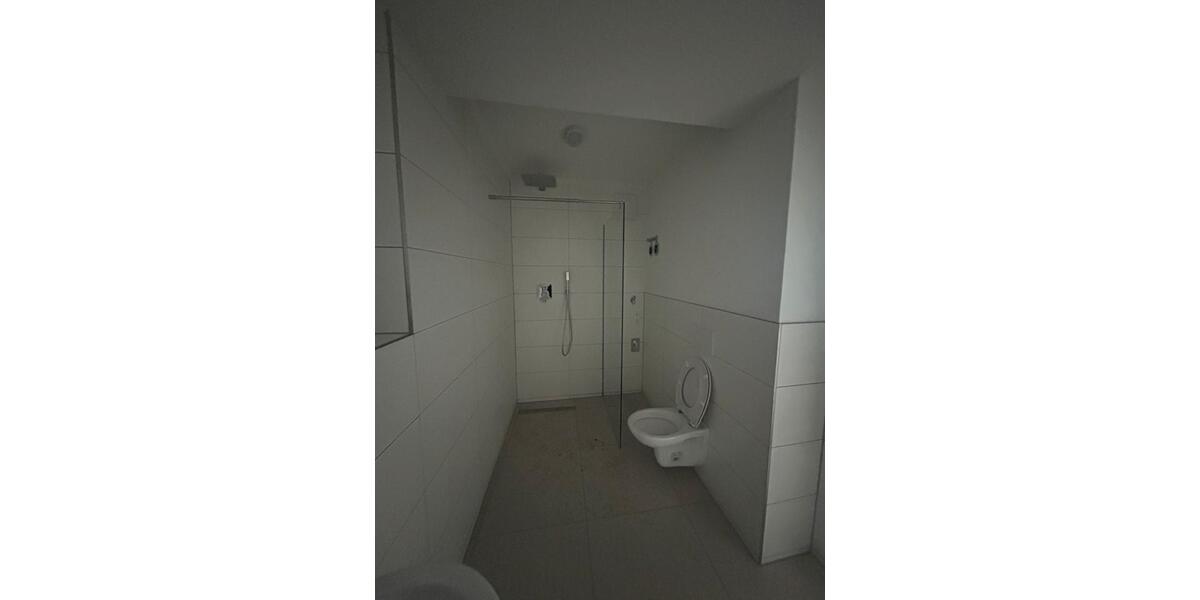 Etagenwohnung Fellbach - 4 Zimmer, 110 m&sup2;, 1.050&euro; | Angebot:23743567