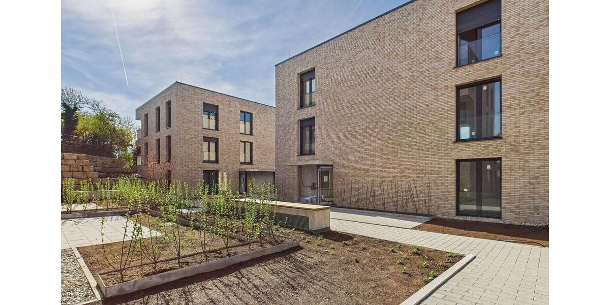Dachgeschoßwohnung Sindelfingen Sindelfingen (Stadt) - 2 Zimmer, 61 m&sup2;, 1.280&euro; | Angebot:23013740