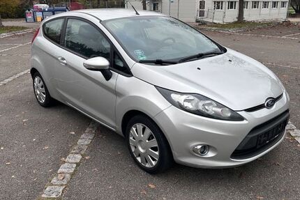 Ford Fiesta 124.000 km 4.490 &euro; Neckartenzlingen 72654