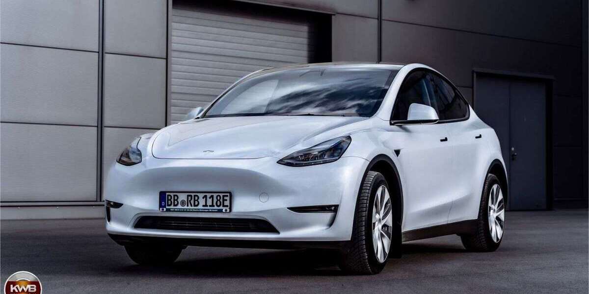 Tesla Model Y 15.132 km 39.500 &euro; Holzgerlingen 71088