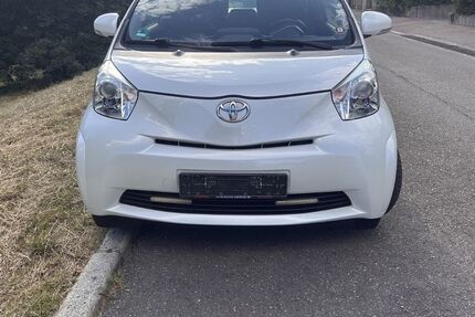 Toyota IQ 70.078 km 3.000 &euro; Stuttgart 70499