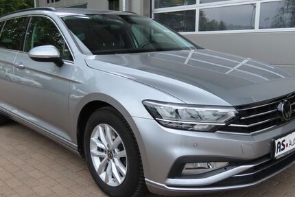 VW Passat 92.000 km 19.990 € Stuttgart 70329