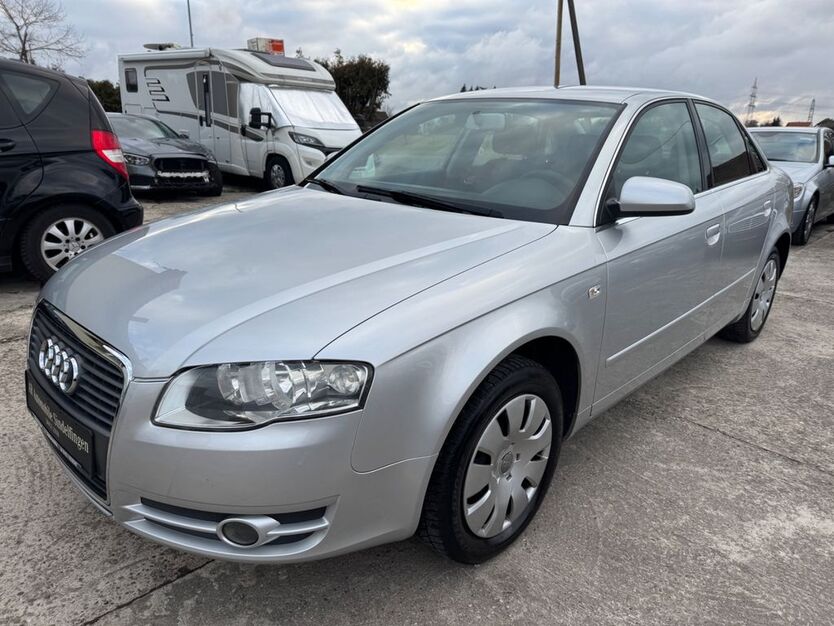 Audi A4 199.000 km 3.500 € Sindelfingen/Stuttgart 71069