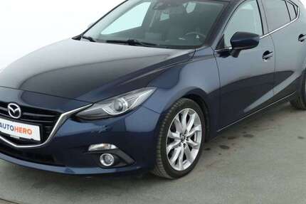 Mazda 3 118.184 km 10.870 &euro; Stuttgart 70195