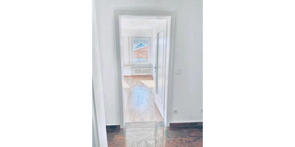 Etagenwohnung Stuttgart Bopser - 2 Zimmer, 70 m&sup2;, 1.250&euro; | Angebot:25392227