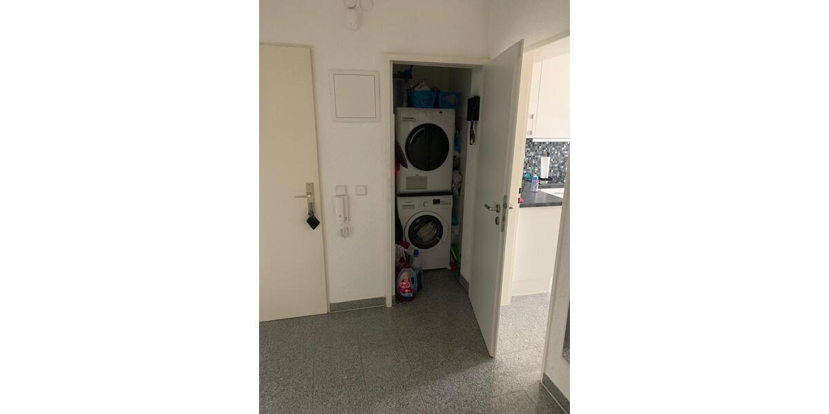 Etagenwohnung Sindelfingen Sindelfingen (Stadt) - 3.5 Zimmer, 78 m&sup2;, 320.000&euro; | Angebot:27289698