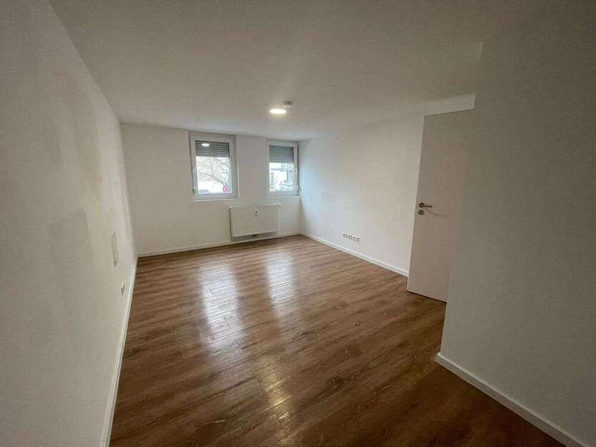 Wohnung zum Kaufen in Reutlingen 189.000 € 65 m²