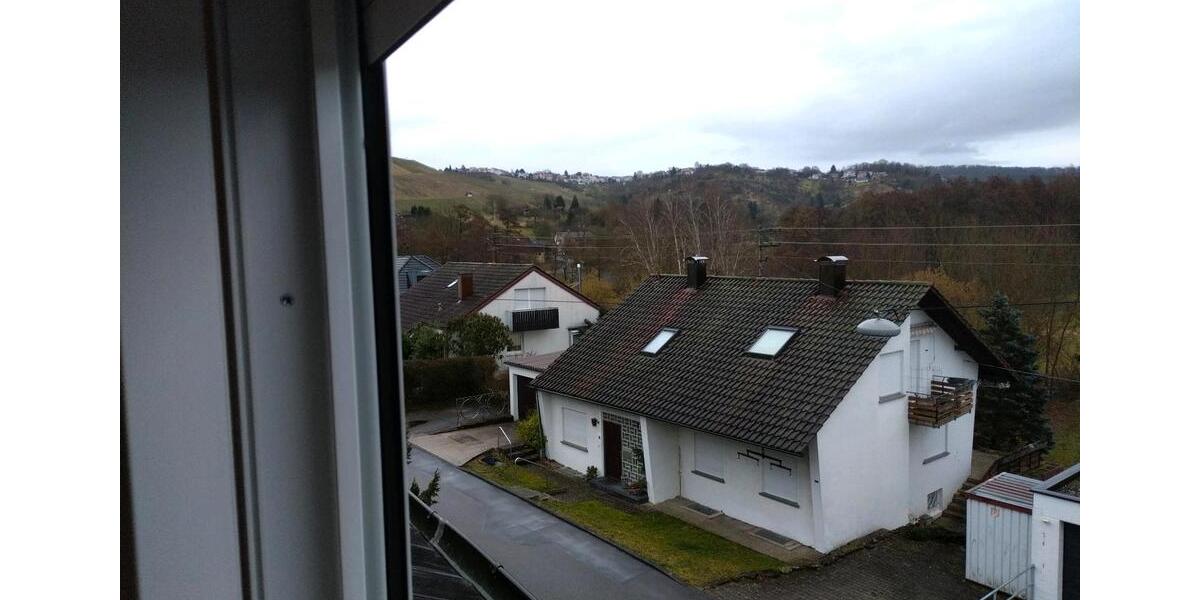 Dachgeschoßwohnung Winnenden - 2.5 Zimmer, 73 m&sup2;, 1.000&euro; | Angebot:25173145