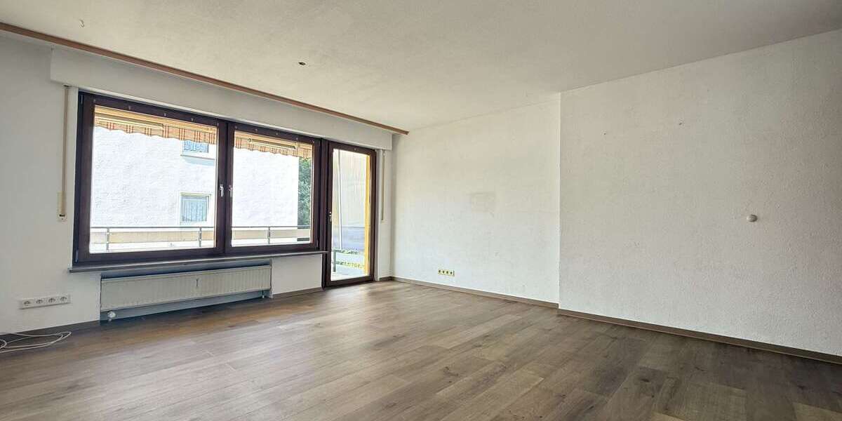Etagenwohnung Esslingen Pliensauvorstadt - 4 Zimmer, 88 m&sup2;, 319.000&euro; | Angebot:27266342