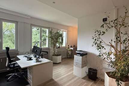 Büro in Stuttgart 850 € 96 m² zimmer
