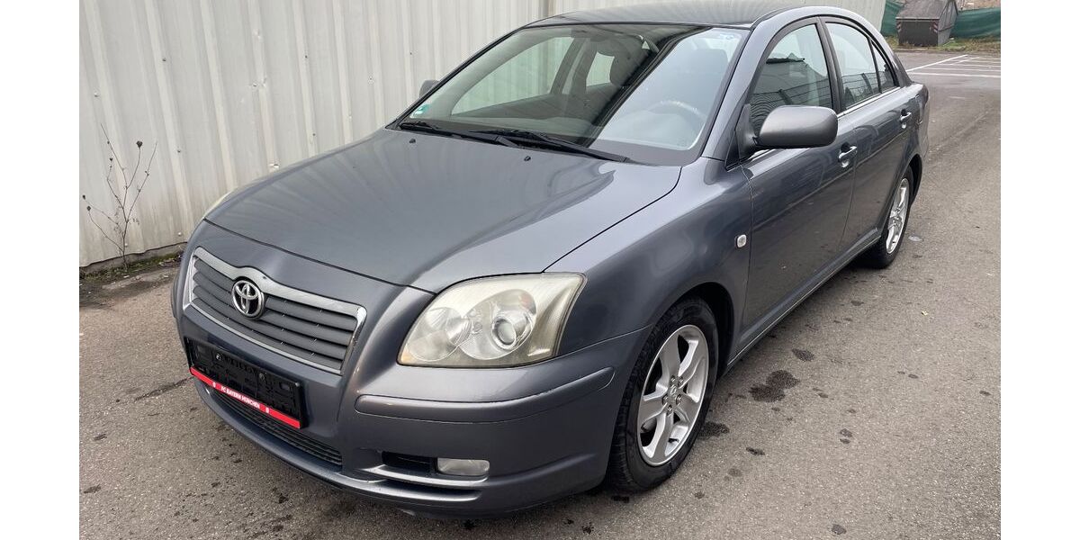 Toyota Avensis 203.000 km 3.390 &euro; Böblingen 71034