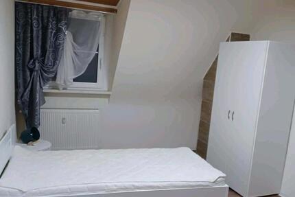 Wohnung Stuttgart Mühlhausen - 1 Zimmer, 12 m&sup2;, 330&euro; | Angebot:25178939