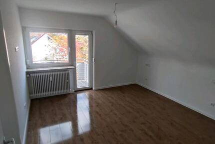 Wohnung Böblingen - 3.5 Zimmer, 67 m&sup2;, 1.050&euro; | Angebot:24510574