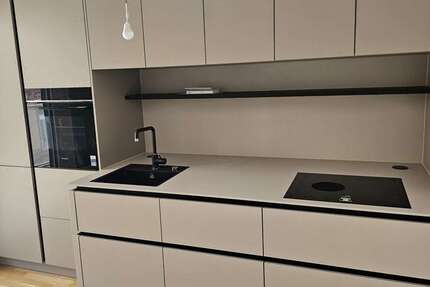 Wohnung Stuttgart Rotebühl - 3 Zimmer, 71 m&sup2;, 1.850&euro; | Angebot:26897667