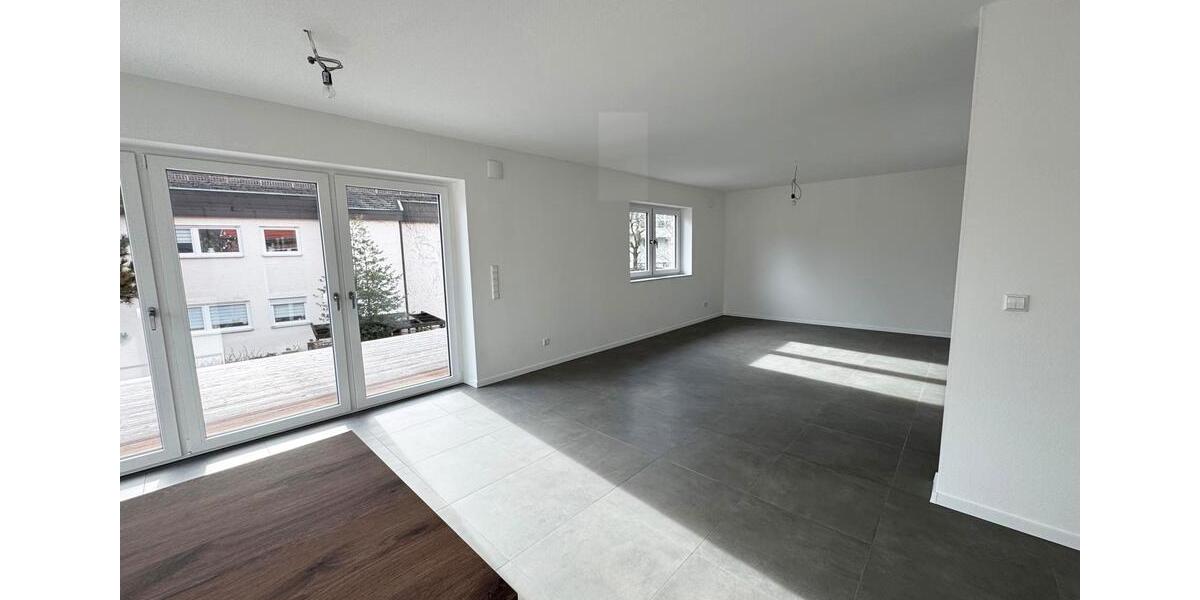 Etagenwohnung Waiblingen Beinstein - 4 Zimmer, 125 m&sup2;, 1.750&euro; | Angebot:25251983