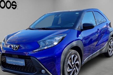 Toyota Aygo (X) 2.222 km 16.990 &euro; Nürtingen 72622