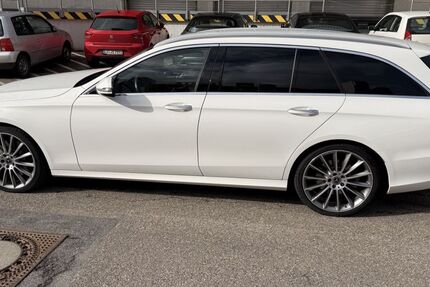 Mercedes-Benz E 400 326.000 km 19.900 &euro; Löchgau 74369